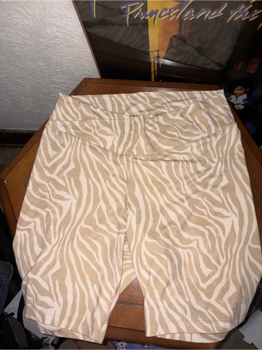 Old Navy Beige and White Zebra Print shorts